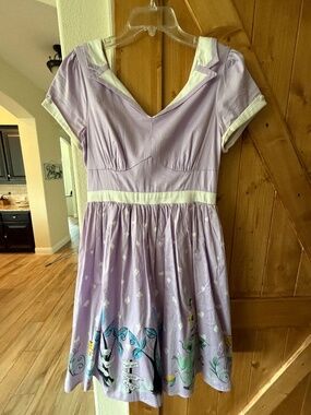 Lavender retro-inspired dress Disney Alice in Wonderland Tea Party Size medium